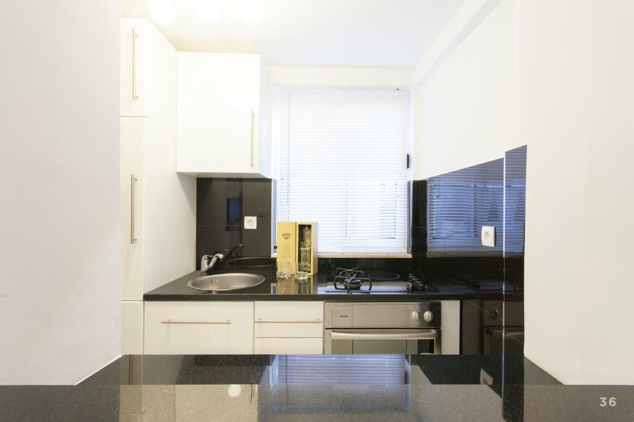 Revelin- Great Location *